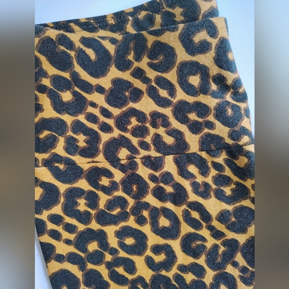 Terra & Sky Women's Plus Size Leopard Print Leggings Lightweight sz 0X, Stretch. - Picture 14 of 16